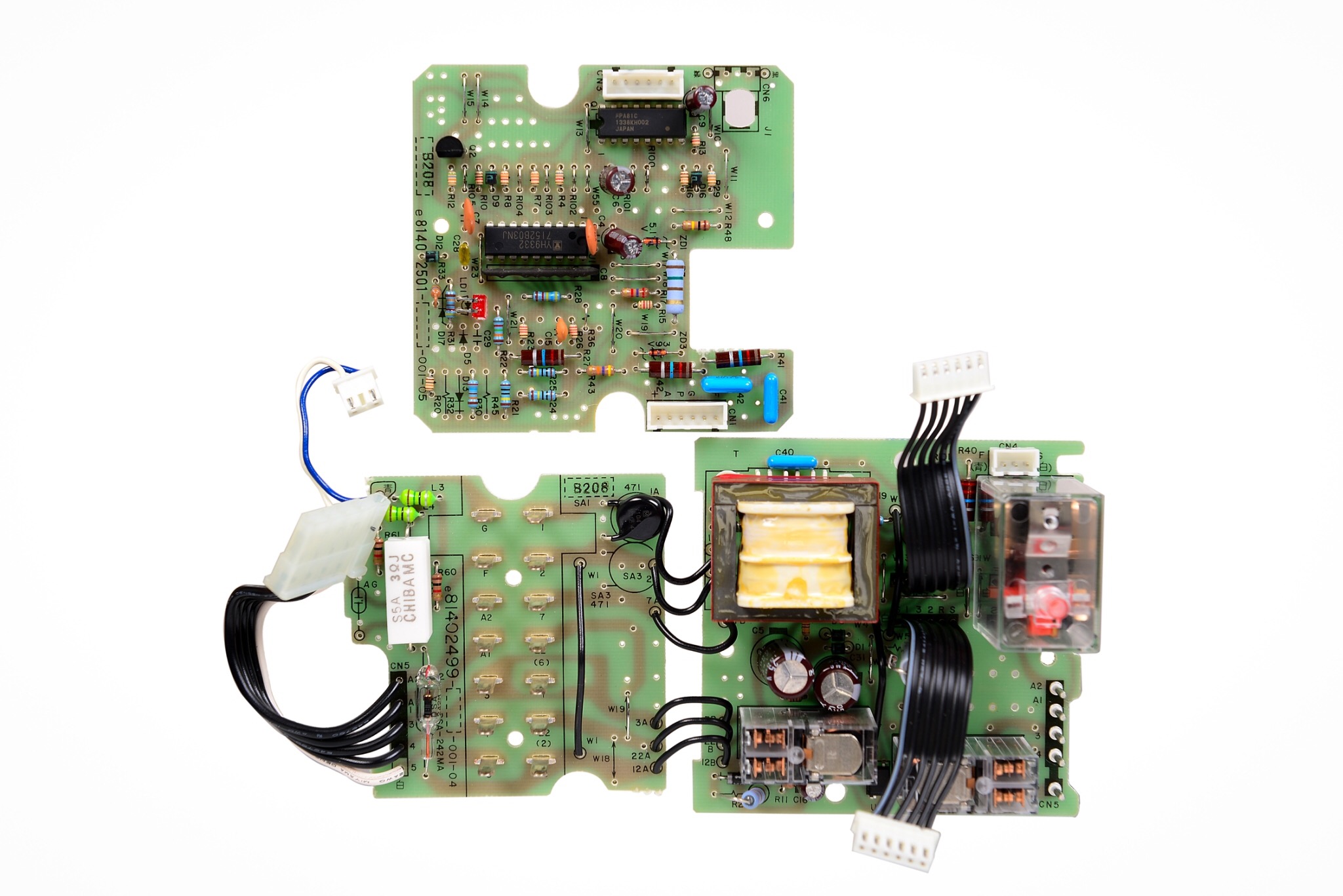 azbil R4750B(discontinued) is replaced with the Yamataha R4750B (5)